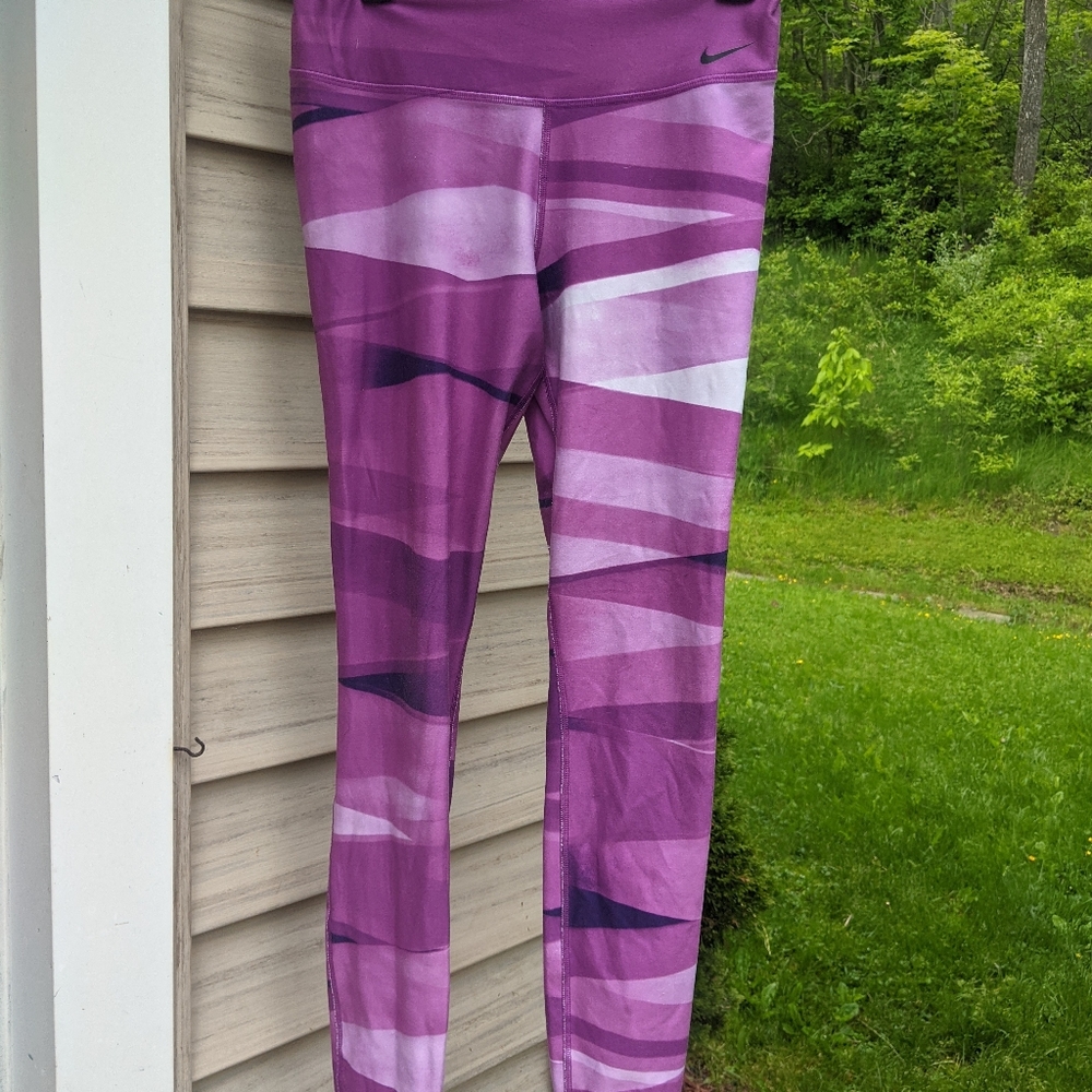 Women's Dri Fit Purple Nike Work Out Pants Medium